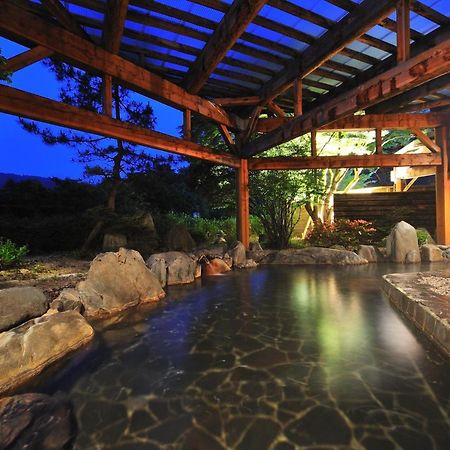 ホテル Watari Onsen Bettei-Kaede 花巻市 エクステリア 写真