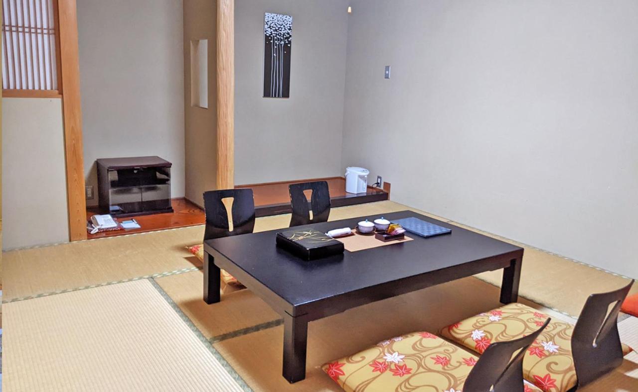 ホテル Watari Onsen Bettei-Kaede 花巻市 エクステリア 写真